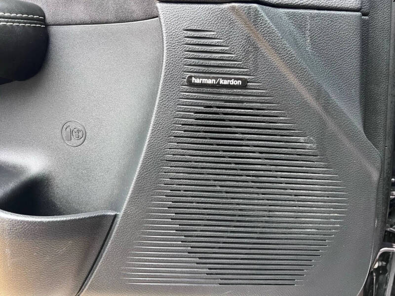 2015 Dodge Challenger SRT 392