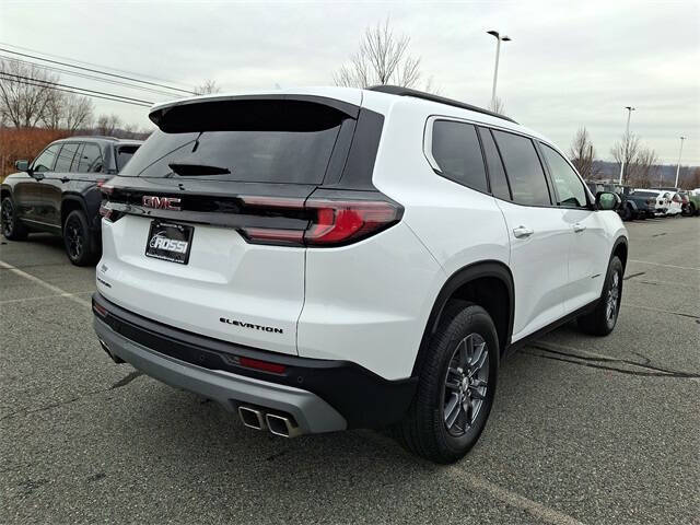 2025 GMC Acadia Elevation
