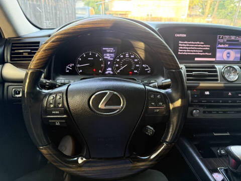 2013 Lexus LS 460