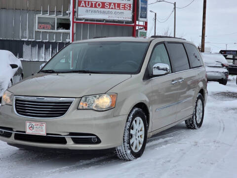 2012 Chrysler Town and Country Touring-L