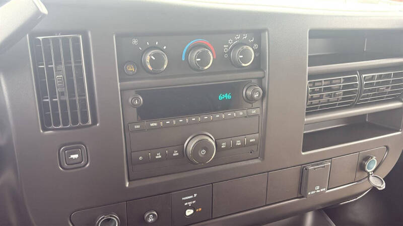 2026 GMC Savana 2500