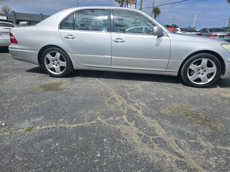 2005 Lexus LS 430