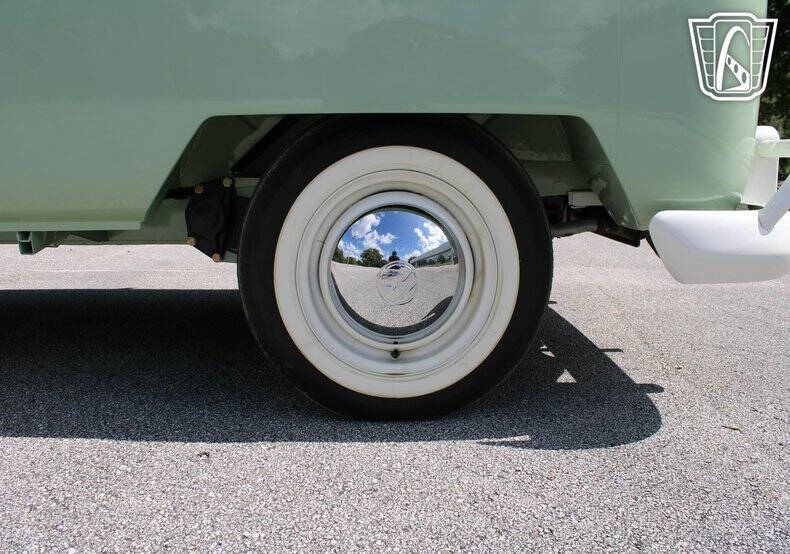 1974 Volkswagen Samba
