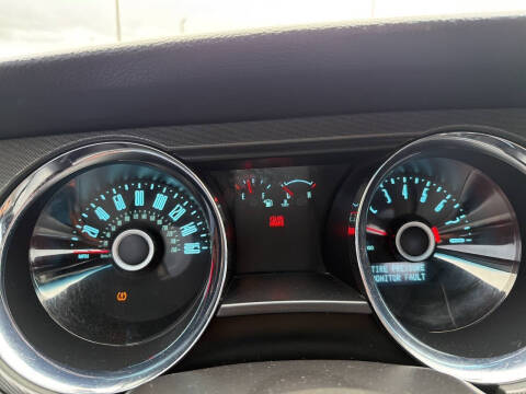 2014 Ford Mustang V6