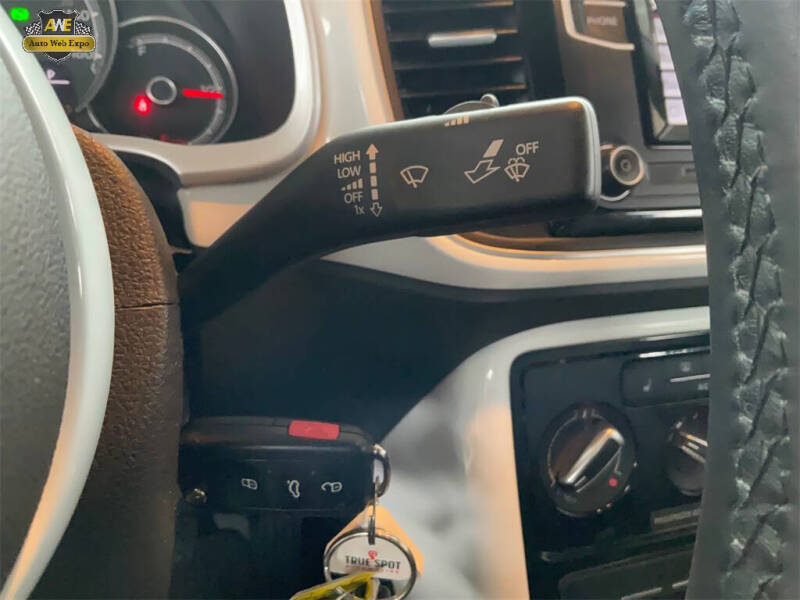 2019 Volkswagen Beetle Convertible 2.0T S