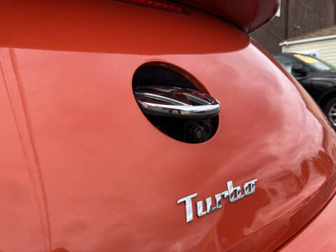 2018 Volkswagen Beetle 2.0T Coast