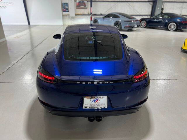 2024 Porsche 718 Cayman Style Edition