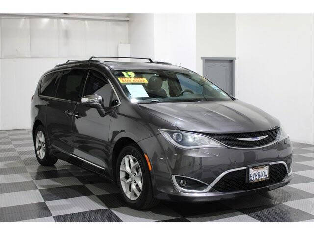 2019 Chrysler Pacifica Limited