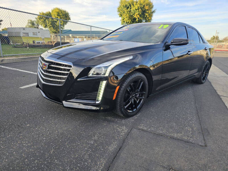 2019 Cadillac CTS Sedan Luxury's photo