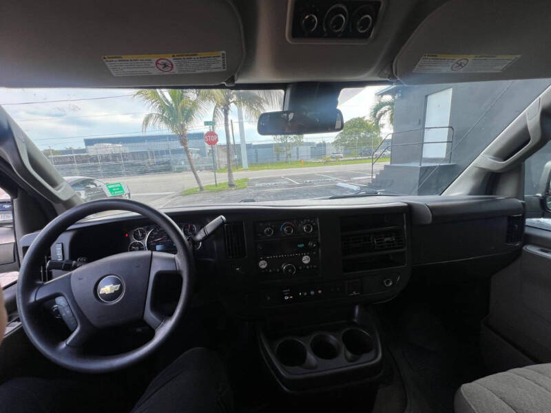 2019 Chevrolet Express LT 3500