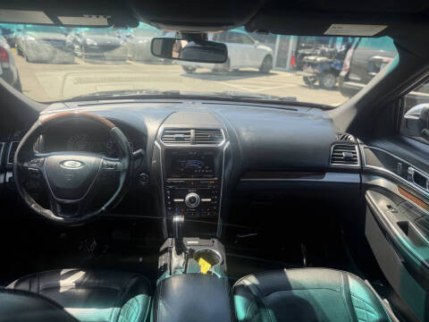 2016 Ford Explorer Platinum