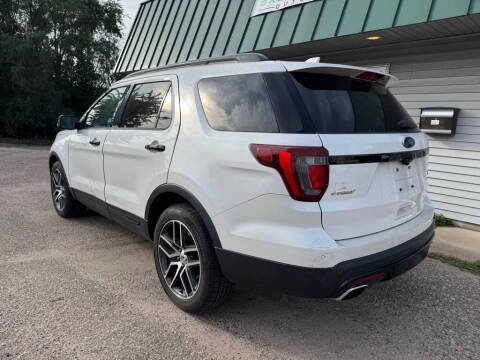 2017 Ford Explorer Sport