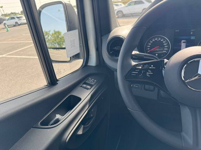 2026 Mercedes-Benz Sprinter