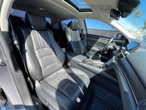 2022 Honda Accord Hybrid Touring