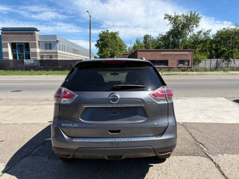 2016 Nissan Rogue SV