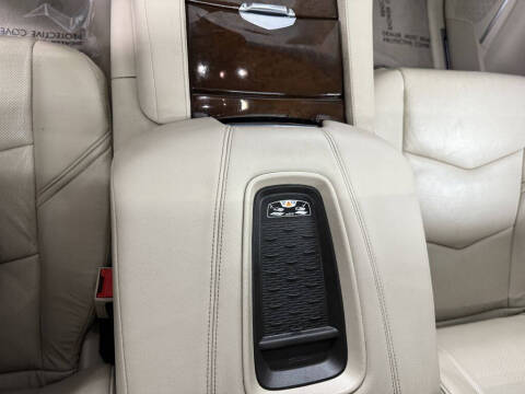 2017 Cadillac Escalade ESV Premium Luxury