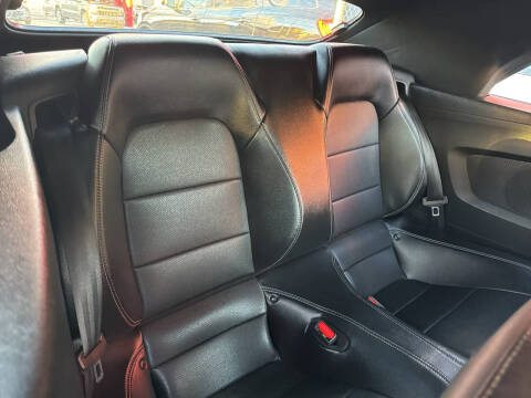 2023 Ford Mustang EcoBoost