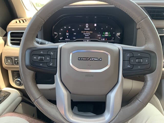 2023 GMC Yukon Denali