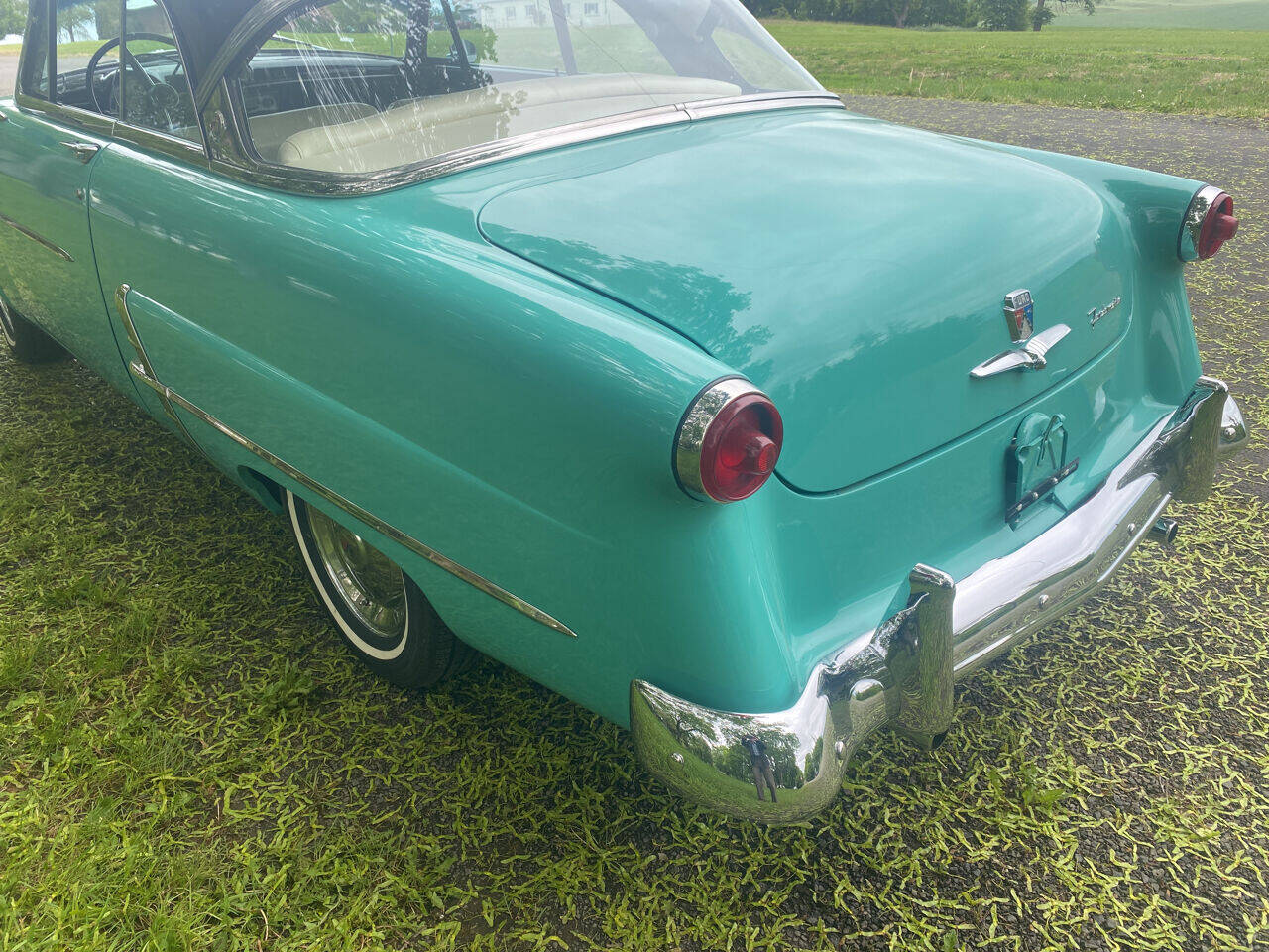 1953 Ford Crestline For Sale