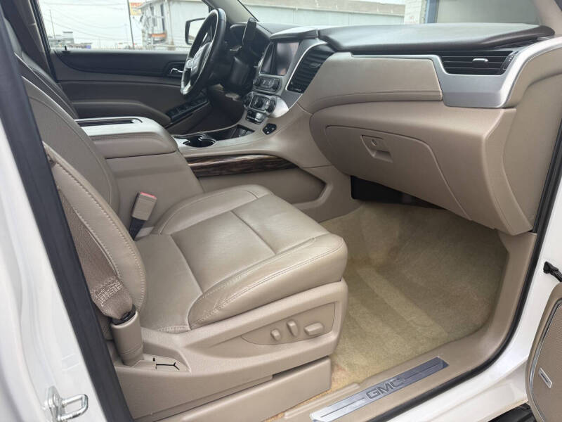 2016 GMC Yukon SLT