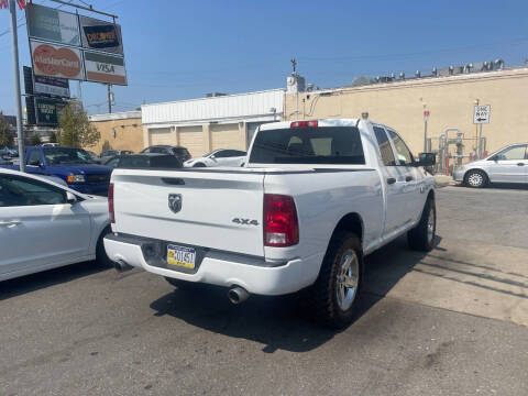 2016 RAM 1500 Express