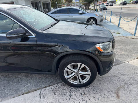 2017 Mercedes-Benz GLC GLC 300