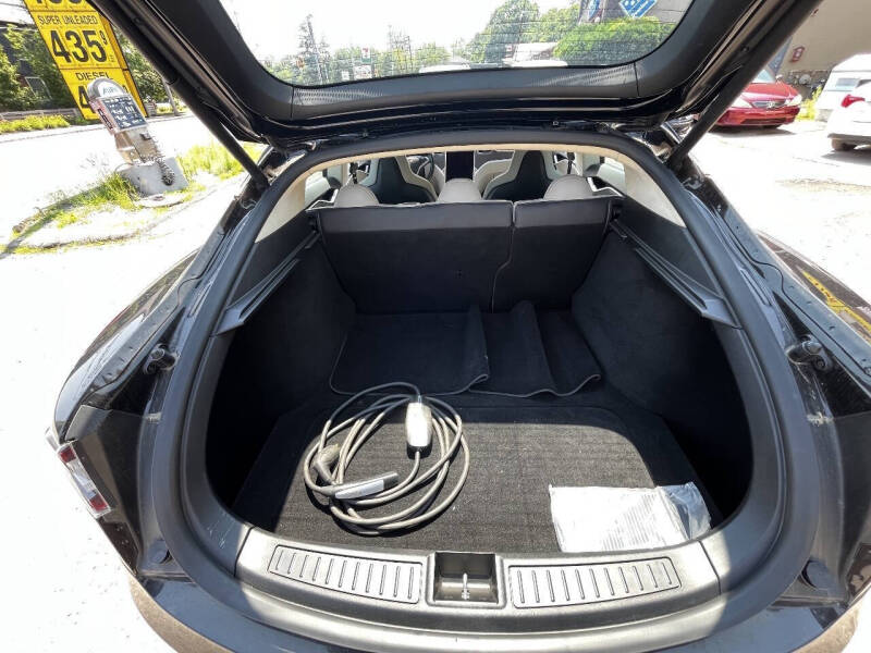 2013 Tesla Model S Performance