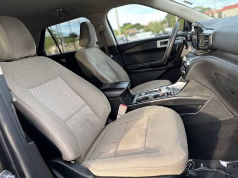 2020 Ford Explorer