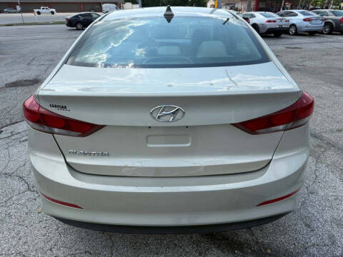 2017 Hyundai Elantra