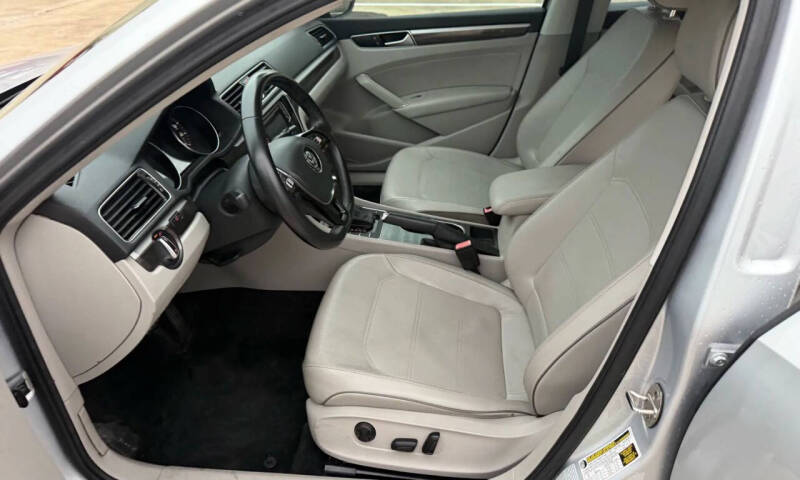 2016 Volkswagen Passat