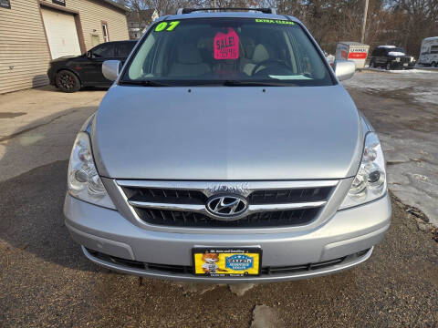 2007 Hyundai Entourage GLS