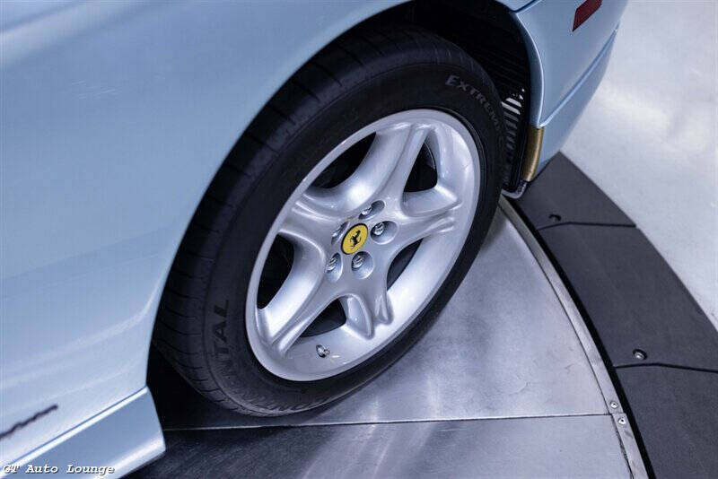2002 Ferrari 456M 26