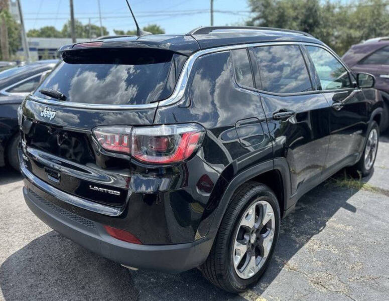 2021 Jeep Compass Limited photo 5