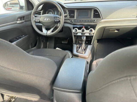 2019 Hyundai Elantra