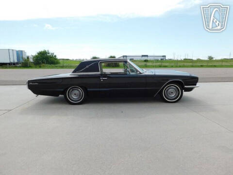 1966 Ford Thunderbird