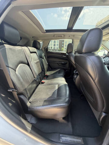 2012 Cadillac SRX Luxury Collection