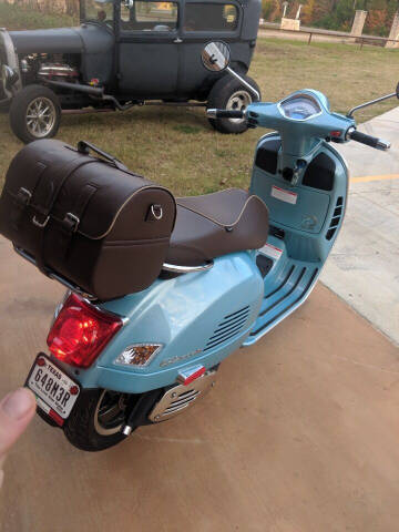 2016 Vespa Gts 70th anniversary