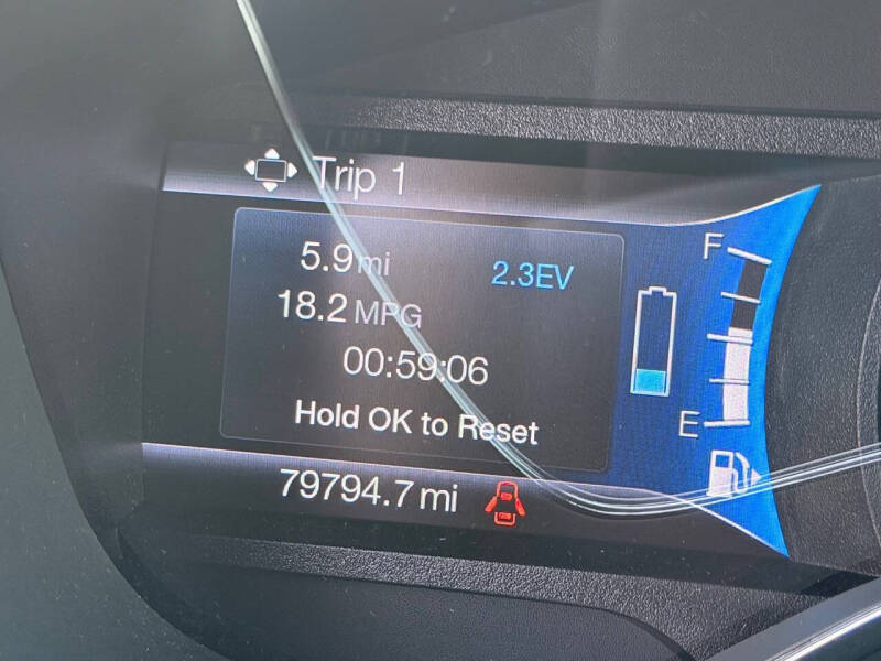 2017 Ford C-MAX Hybrid SE