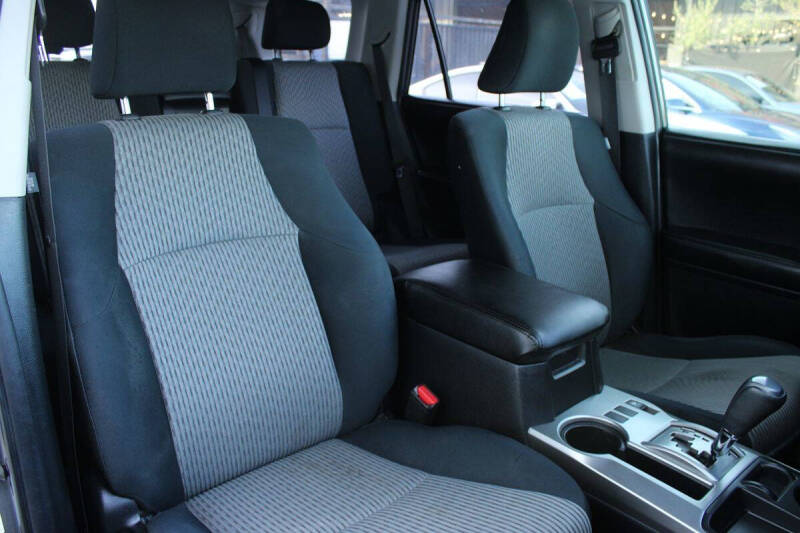 2015 Toyota 4Runner SR5