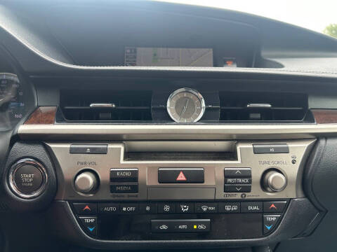 2017 Lexus ES 350