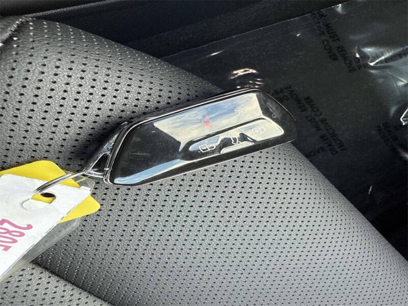 2025 Volkswagen Atlas Cross Sport SE 4Motion