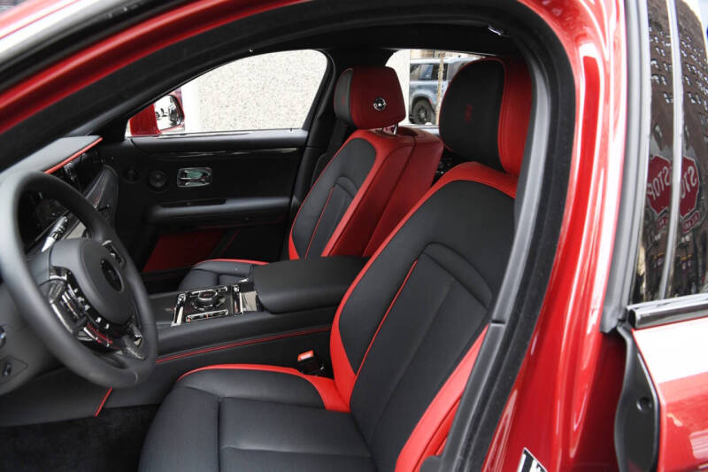 2025 Rolls-Royce Black Badge Ghost