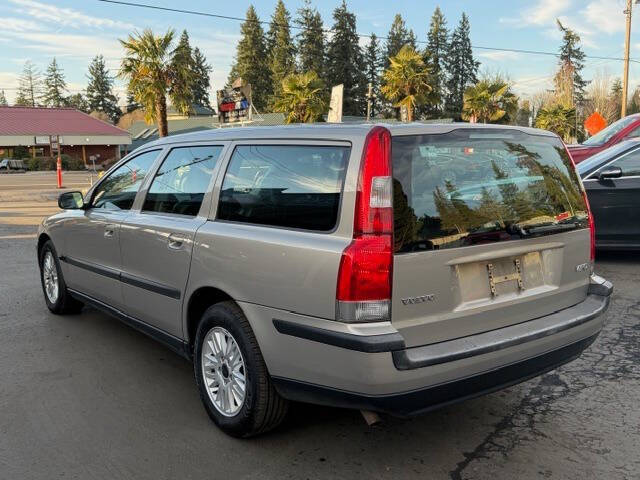 2004 Volvo V70 2.4
