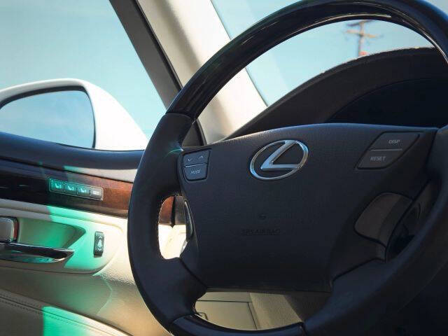 2007 Lexus LS 460