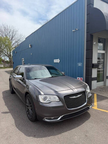 2017 Chrysler 300 C