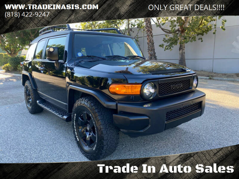 2008 Toyota FJ Cruiser for sale at Trade In Auto Sales in Van Nuys CA