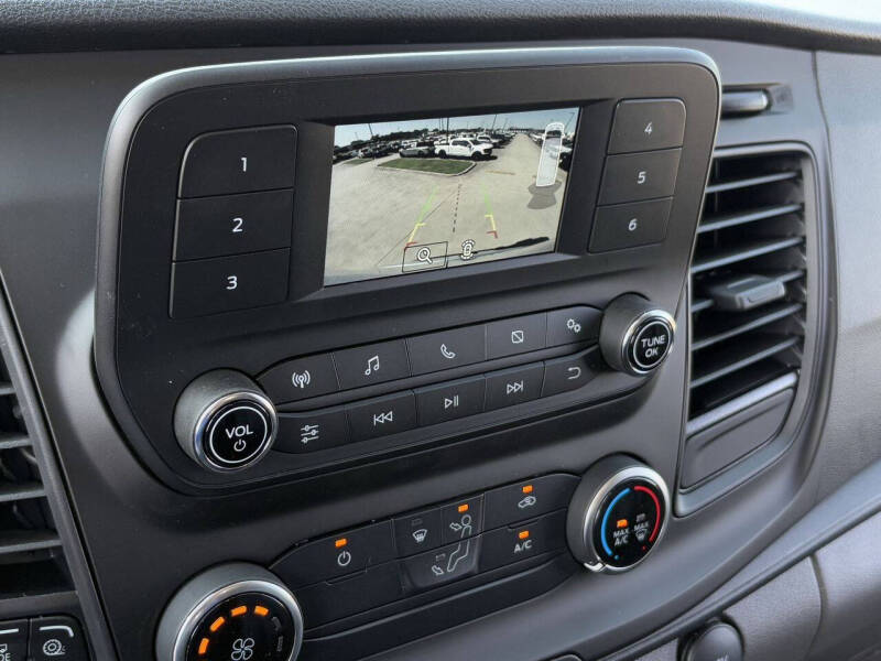 2025 Ford Transit 250