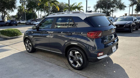 2022 Hyundai Venue Limited