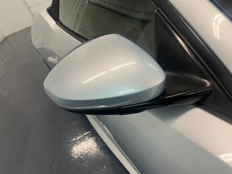 2017 Jaguar F-TYPE R