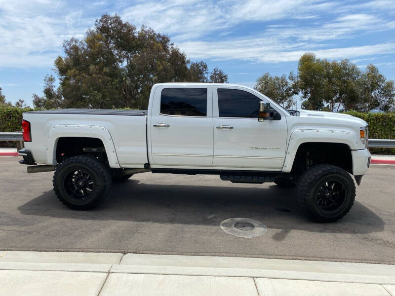 2017 GMC Sierra 2500HD Denali